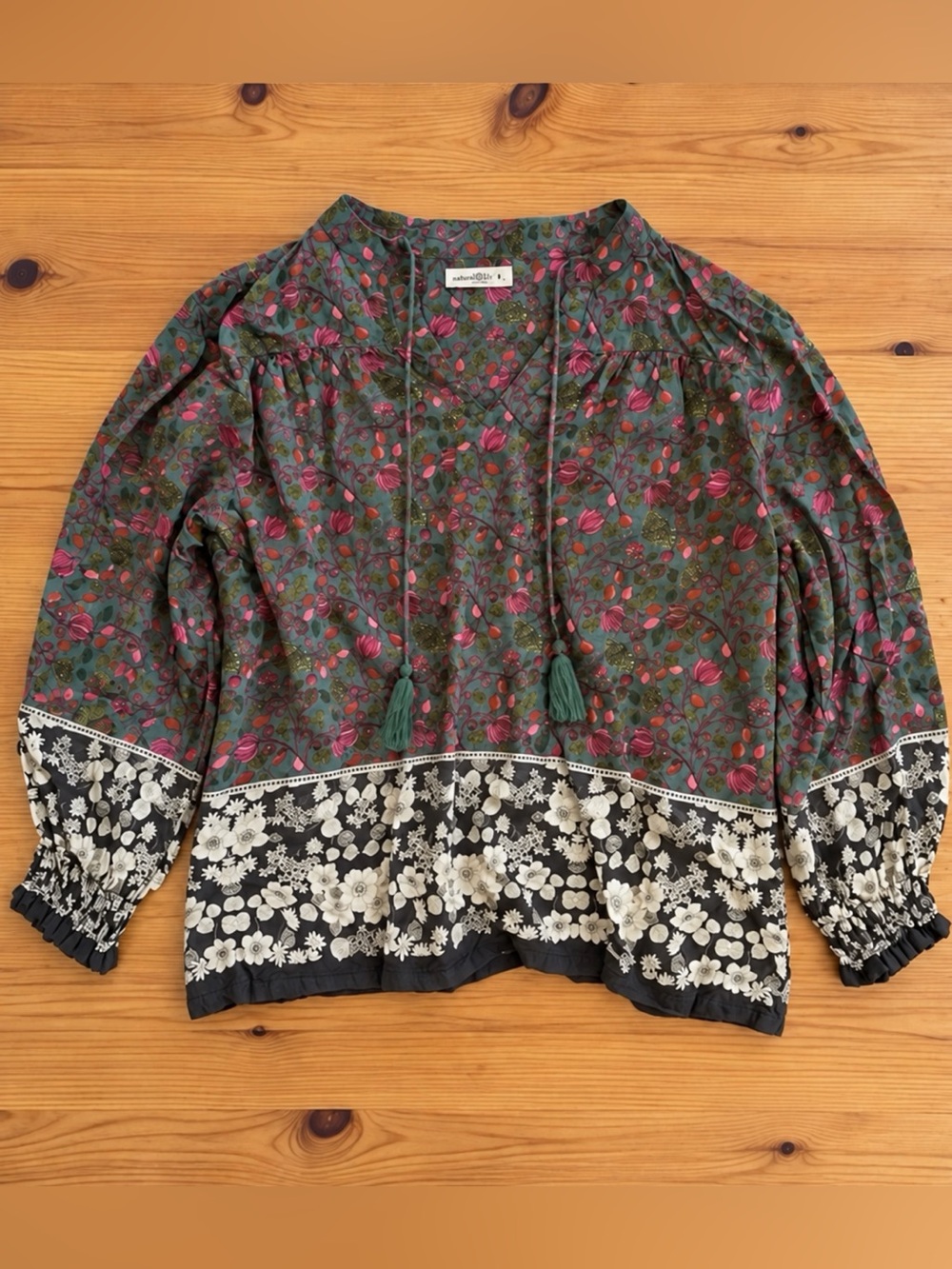 NATURAL LIFE Dara Boho Floral Peasant Blouse in Green Size Large - Picture 3 of 9